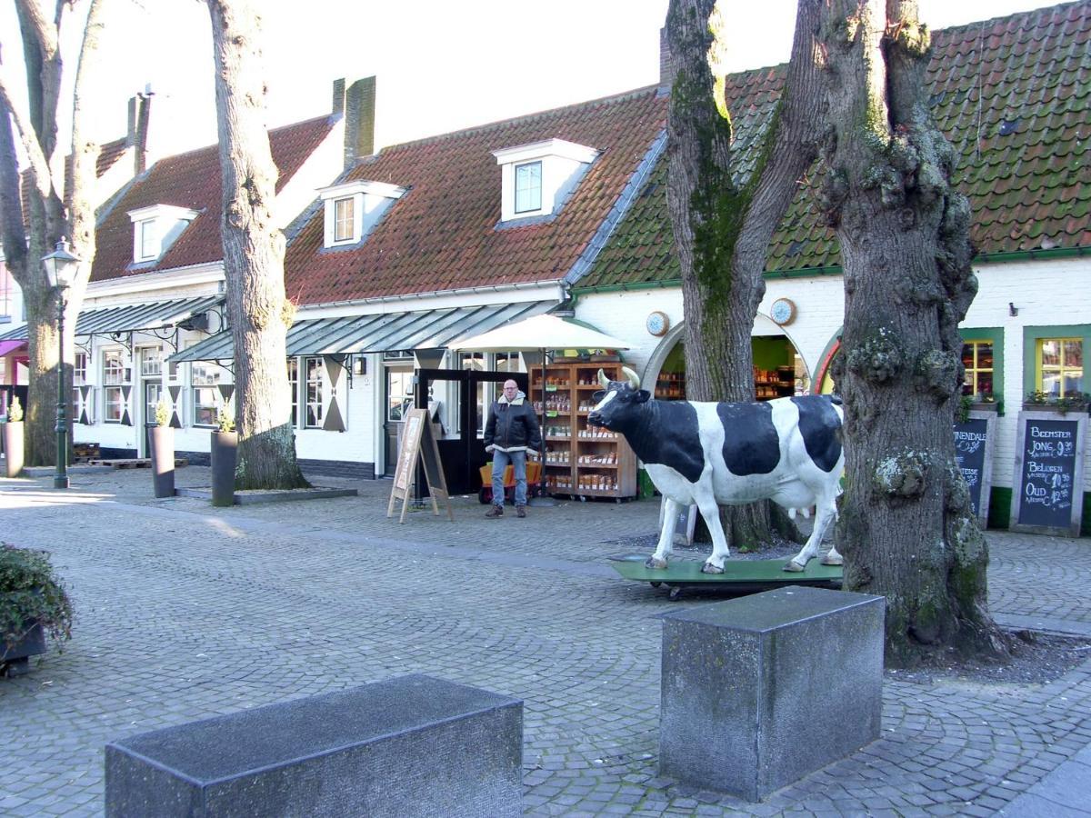 Slapen Bij De Zeeuwse Lala Bed & Breakfast IJzendijke Exterior foto